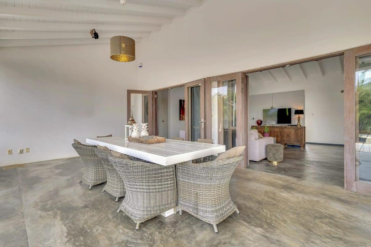 Kas Kaprikornio With Lovely Cooling Private Pool 克拉伦代克 外观 照片