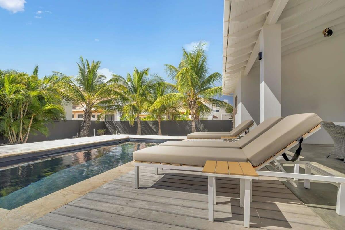 Kas Kaprikornio With Lovely Cooling Private Pool 克拉伦代克 外观 照片