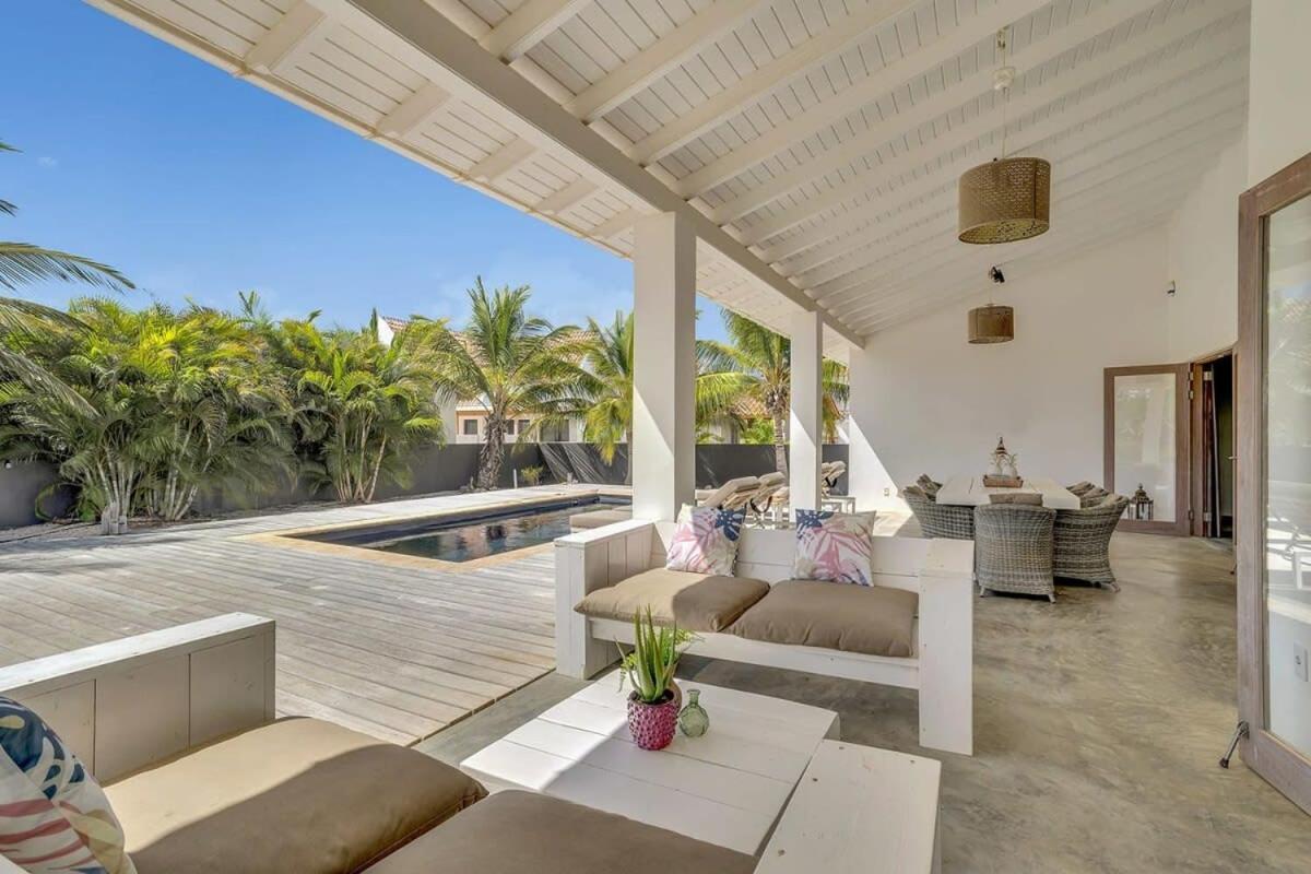 Kas Kaprikornio With Lovely Cooling Private Pool 克拉伦代克 外观 照片