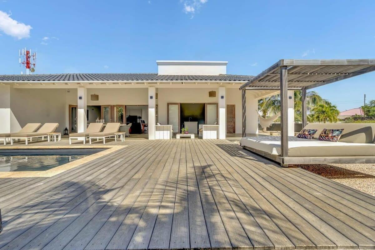 Kas Kaprikornio With Lovely Cooling Private Pool 克拉伦代克 外观 照片
